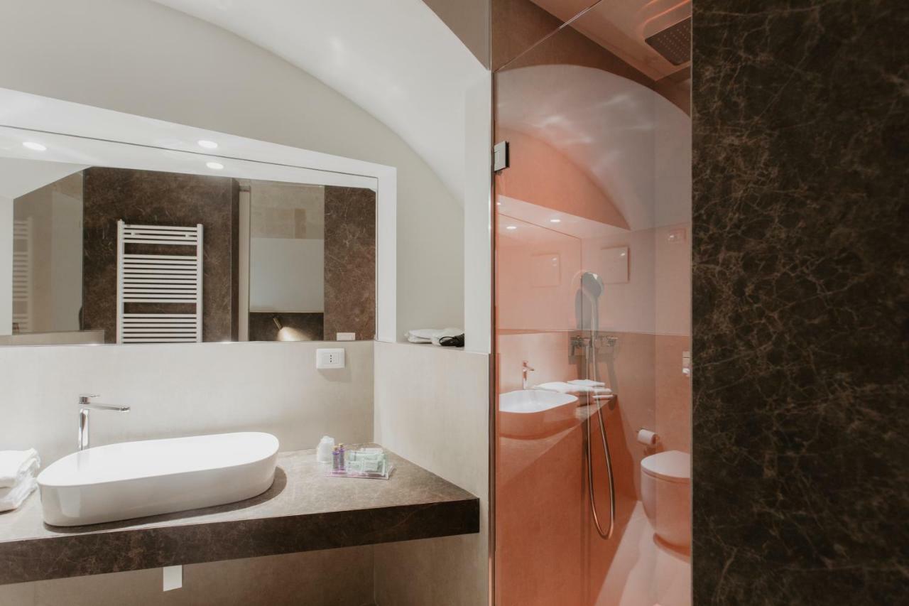 Euvodia Luxury Rooms มาเตรา ภายนอก รูปภาพ